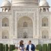 Le duc et la duchesse de Cambridge au Taj Mahal lors de leur tournée royale en Inde et au Bhoutan en avril 2016. Kate Middleton et le prince William fêtent leurs 5 ans de mariage le 29 avril 2011.