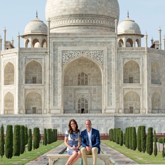 Le duc et la duchesse de Cambridge lors de leur tournée royale en Inde et au Bhoutan en avril 2016. Kate Middleton et le prince William fêtent leurs 5 ans de mariage le 29 avril 2011.