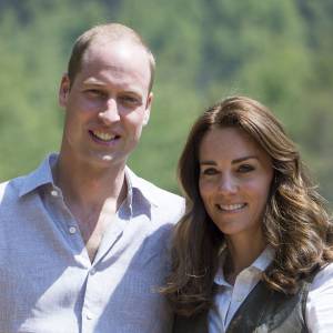 Le duc et la duchesse de Cambridge en randonnée vers la tanière du tigre au Bhoutan lors de leur tournée royale en Inde et au Bhoutan en avril 2016. Kate Middleton et le prince William fêtent leurs 5 ans de mariage le 29 avril 2011.