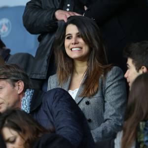Karine Ferri - People au match de football "PSG - Rennes" au Parc des Princes à Paris. Le 29 avril 2016 © Cyril Moreau / Bestimage