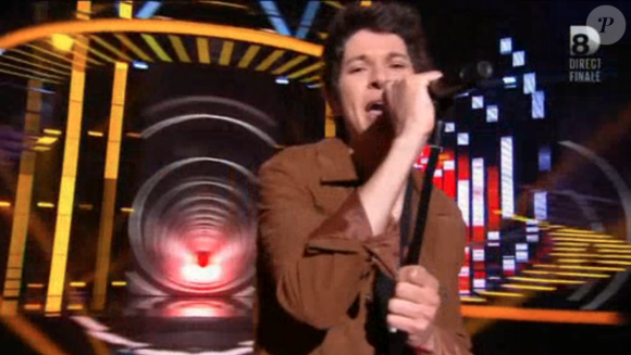 Patrick, dans la finale de Nouvelle Star 2016 sur D8, le mardi 3 mai 2016.