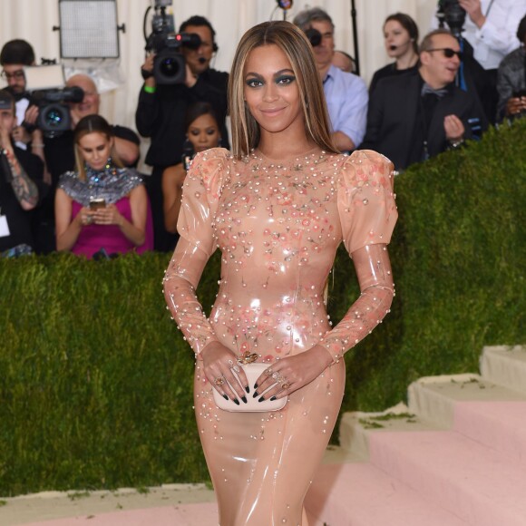 Beyoncé - Met Gala 2016, vernissage de l'exposition 'Manus x Machina' au Metropolitan Museum of Art. New York, le 2 mai 2016.