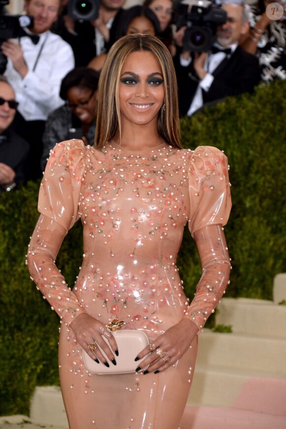 Beyoncé - Met Gala 2016, vernissage de l'exposition 'Manus x Machina' au Metropolitan Museum of Art. New York, le 2 mai 2016.