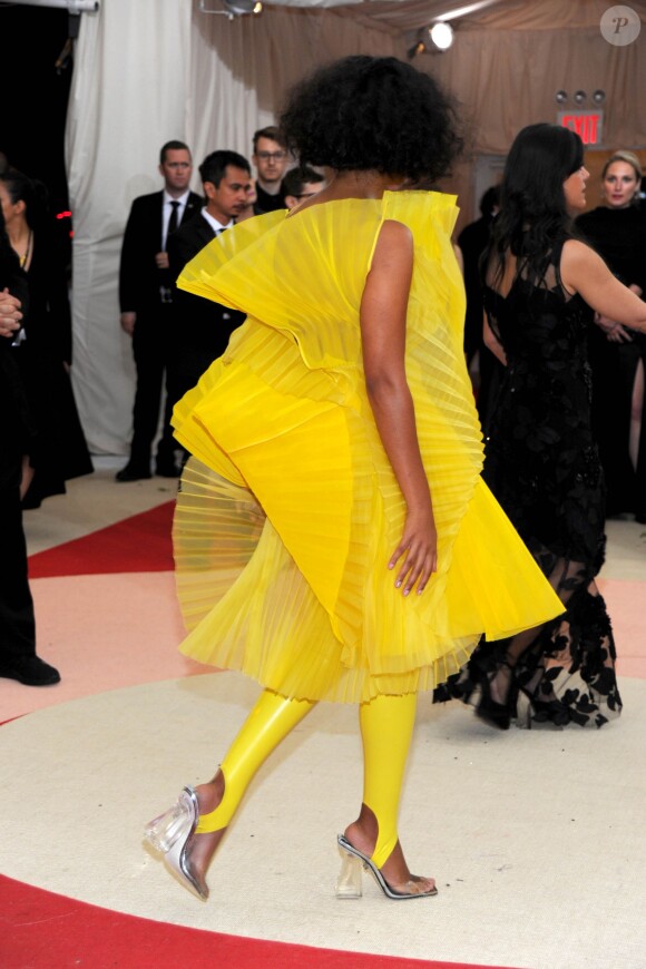 Solange Knowles - Met Gala 2016, vernissage de l'exposition 'Manus x Machina' au Metropolitan Museum of Art. New York, le 2 mai 2016.