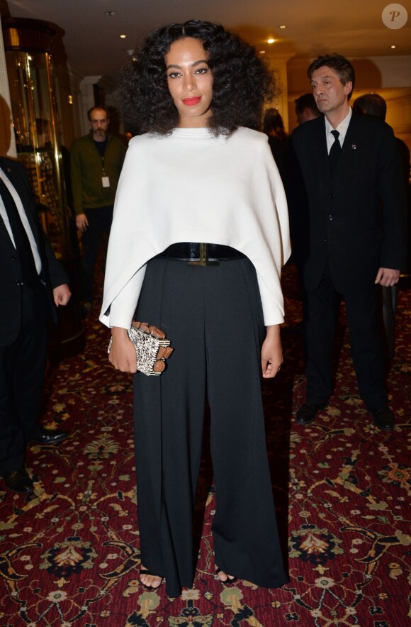 Solange Knowles - Sorties du défilé de mode "Balmain" prêt-à-porter Automne-Hiver 2015-2016 au Grand Hôtel à Paris. Le 5 mars 2015.