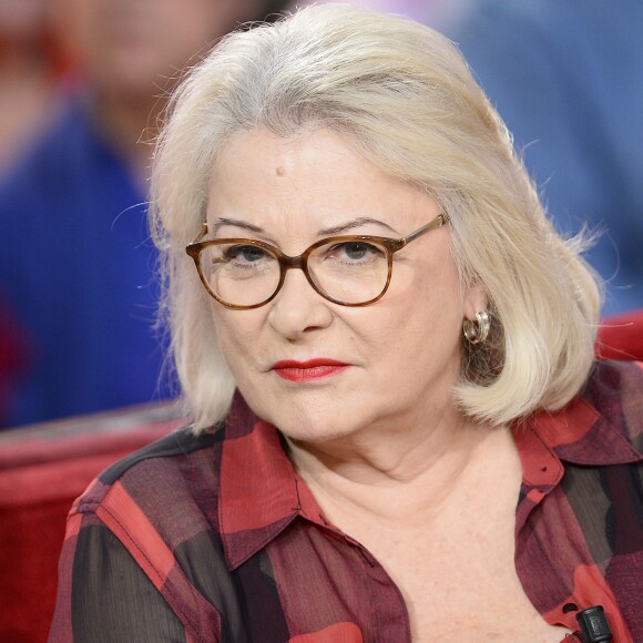 Josiane Balasko - Enregistrement de l'émission "Vivement Dimanche" à Paris le 15 Décembre 2015