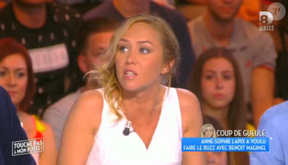 Enora Malagré, dans Touche pas à mon poste sur D8 le mercredi 4 mai 2016.