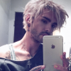 L'ancien leader du groupe Tokio Hotel, Bill Kolitz se fait désormais appeler Billy et arbore un nouveau look. Photo publiée sur sa page Instagram au mois d'avril 2016.
