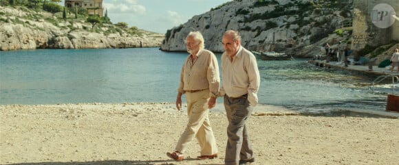 Niels Arestrup et Richard Bohringer dans "Vue sur mer", sorti en décembre 2015.