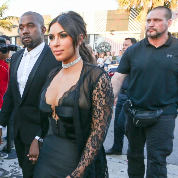 Kim Kardashian et Kanye West au mariage d'Isabela Rangel et David Grutman à Miami, le 23 avril 2016