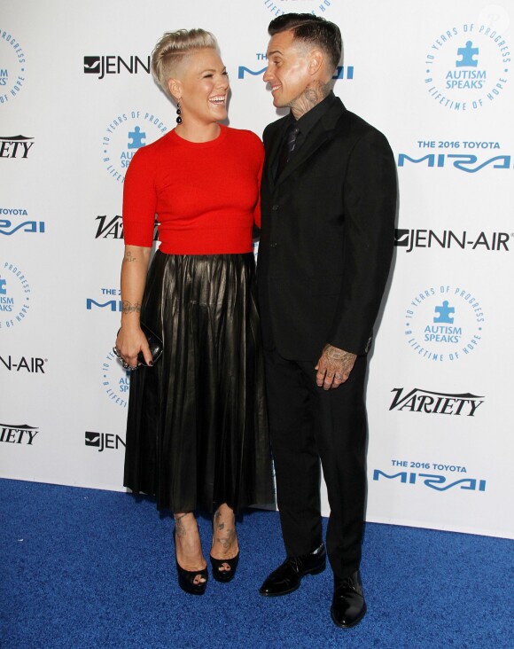 Pink et son mari Carey Hart au Gala "Autism Speaks To LA Celebrity Chef" à Santa Monica, le 8 octobre 2015.