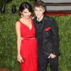 Justin Bieber et Selena Gomez à la soirée Vanity Fair pour les Oscars, le 27 février 2011 à Los Angeles