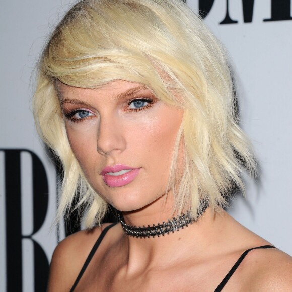 Taylor Swift à la 64e cérémonie annuelle des BMI Pop Awards à Beverly Hills, Los Angeles, le 10 mai 2016