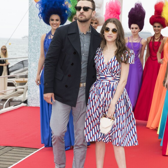 Justin Timberlake et Anna Kendrick au photocall du film "Trolls" sur le ponton du Carlton lors du 69ème Festival International du Film de Cannes le 11 mai 2016. © Olivier Borde / Cyril Moreau / Bestimage