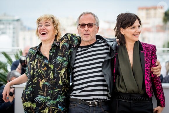 Valeria Bruni Tedeschi, Fabrice Luchini, Juliette Binoche - Photocall du film "Ma Loute" lors du 69e Festival International du Film de Cannes. Le 13 mai 2016. © Borde-Moreau/Bestimage