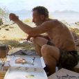 Alain déguste une pizza - "Koh-Lanta 2016", épisode du 13 mai 2016, sur TF1.
