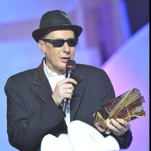 Alain Bashung lors des Victoires de la Musique, à Paris le 28 février 2009.