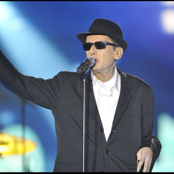 Alain Bashung lors des Victoires de la Musique, à Paris le 28 février 2009.