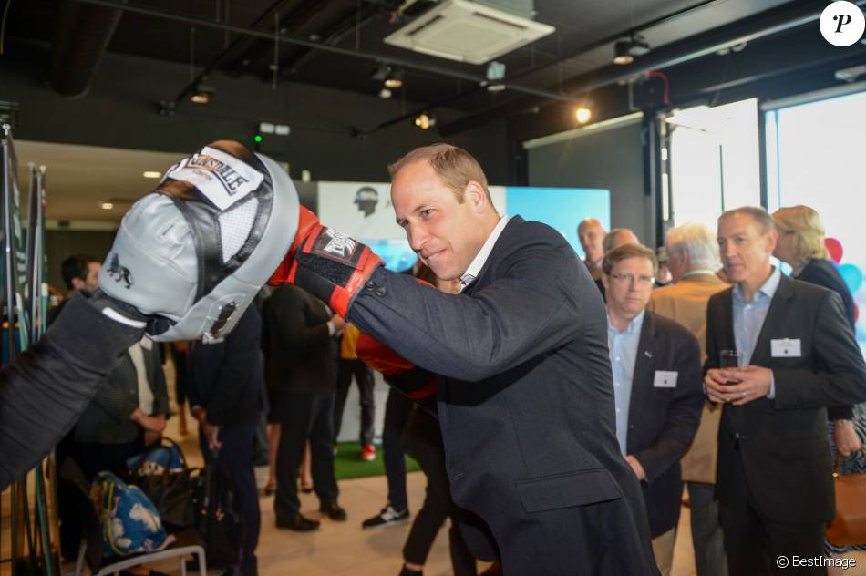 Essaye avec a 02 image