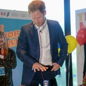 Le prince Harry - Le prince William, Duc de Cambridge, Kate Catherine Middleton, duchesse de Cambridge, et le prince Harry participent au lancement de "Heads Together" au Parc Olympique de Londres le 16 mai 2016.  Britain's Prince William, Prince Harry and Catherine, Duchess of Cambridge attend the launch of the Heads Together charity event held at London's Olympic Park in London on May 16, 2016.16/05/2016 - Londres