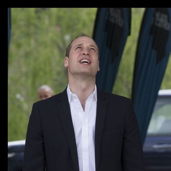 Kate Middleton, le prince William et le prince Harry faisaient équipe pour le lancement de leur campagne Heads Together de sensibilisation sur la santé mentale le 16 mai 2016 au parc olympique Elizabeth à Londres.