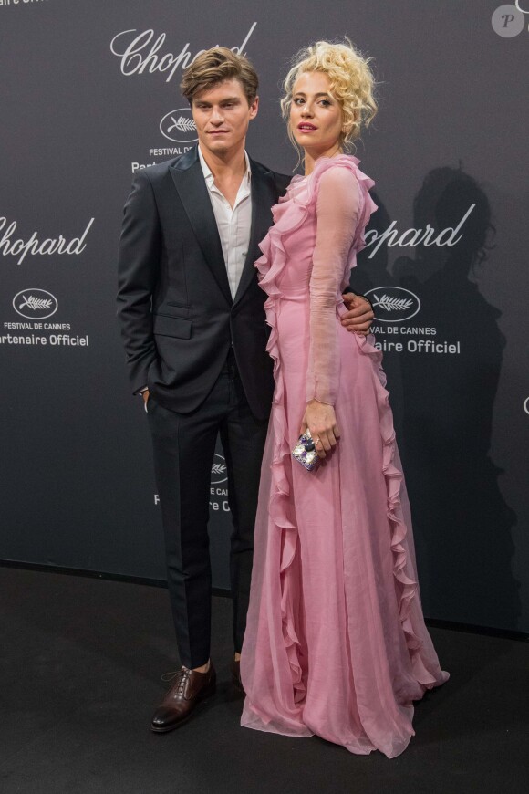 Oliver Cheshire et sa compagne Pixie Lott - Photocall de la soirée Chopard lors du 69ème Festival International du Film de Cannes. Le 16 mai 2016 16/05/2016 - 
