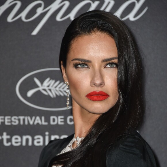 Adriana Lima - Photocall de la soirée Chopard lors du 69ème Festival International du Film de Cannes. Le 16 mai 2016  69th Cannes Film Festival Chopard Wild Party Cannes 16-05-201616/05/2016 - 