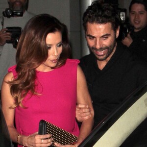 Eva Longoria sort d'un restaurant a Los Angeles en compagnie de son petit ami Jose Antonio Baston Le 28 decembre 2013