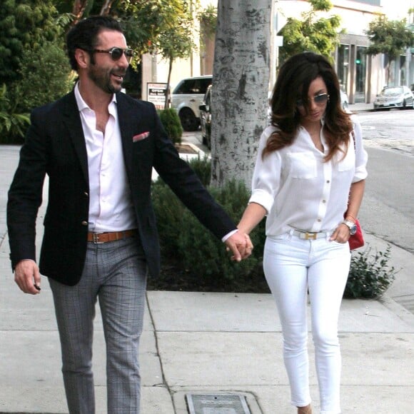 Eva Longoria et son petit ami Jose Antonio Baston at West Hollywood Los Angeles, le 27 decembre 2013