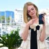 Elle Fanning (robe Chanel) - Photocall du film "The Neon Demon" lors du 69e Festival International du Film de Cannes. Le 20 mai 2016 © Giancarlo Gorassini / Bestimage