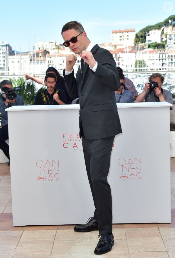 Nicolas Winding Refn - Photocall du film "The Neon Demon" lors du 69e Festival International du Film de Cannes. Le 20 mai 2016 © Giancarlo Gorassini / Bestimage