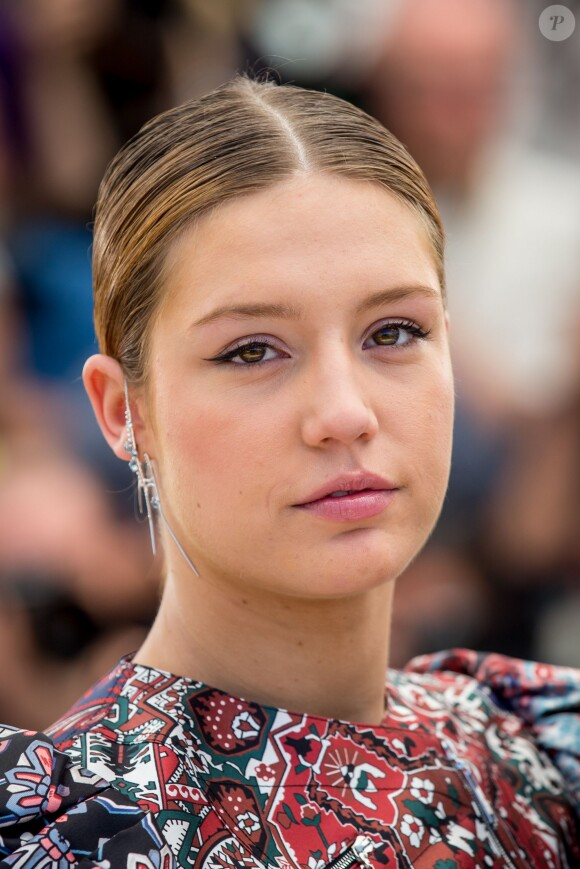 Adèle Exarchopoulos au photocall du film "The last Face" au 69ème Festival international du film de Cannes le 20 mai 2016. © Cyril Moreau / Olivier Borde / Bestimage