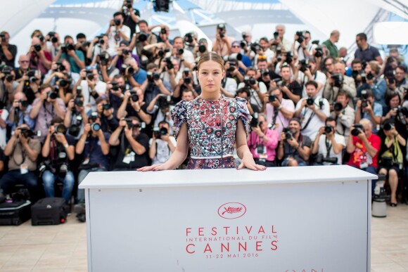 Adèle Exarchopoulos au photocall du film "The last Face" au 69ème Festival international du film de Cannes le 20 mai 2016. © Cyril Moreau / Olivier Borde / Bestimage