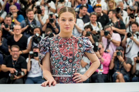 Adèle Exarchopoulos au photocall du film "The last Face" au 69ème Festival international du film de Cannes le 20 mai 2016. © Cyril Moreau / Olivier Borde / Bestimage