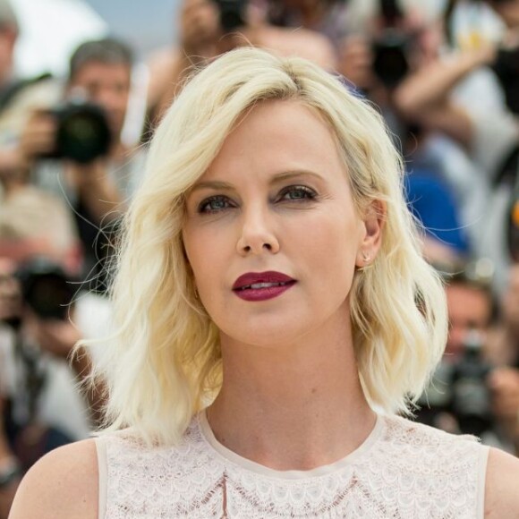 Charlize Theron au photocall du film "The last Face" au 69ème Festival international du film de Cannes le 20 mai 2016. © Cyril Moreau / Olivier Borde / Bestimage