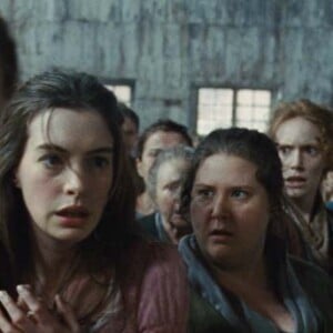 Anne Hathaway dans l'adaptation cinématographique de la comédie musicale "Les Misérables" signée Tom Hooper en 2012.