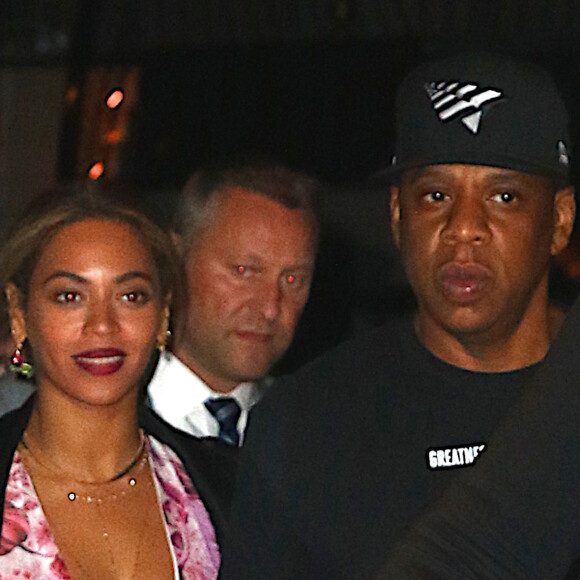Beyoncé et Jay Z sortent du restaurant Del Posto à New York le 24 mai 2016