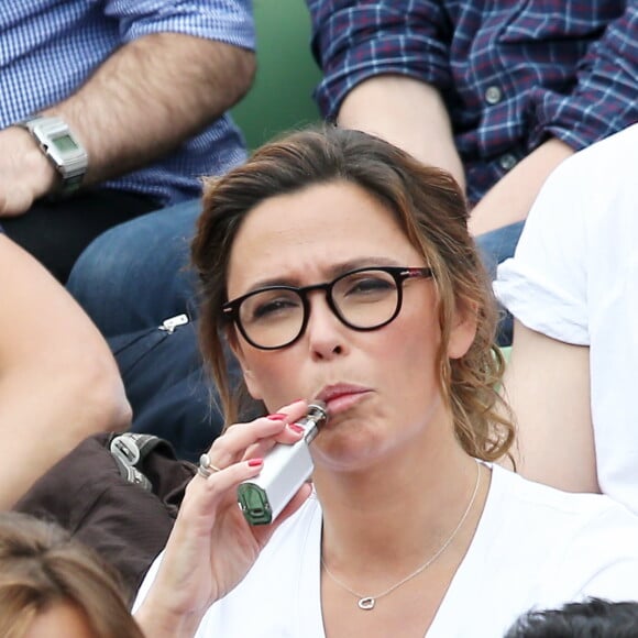 Sandrine Quétier - People dans les tribunes des Internationaux de France de tennis de Roland Garros à Paris. Le 25 mai 2016. © Dominique Jacovides / Bestimage