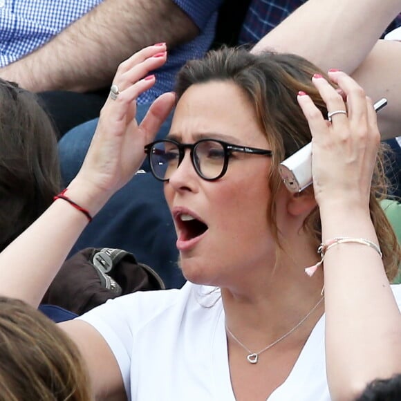 Sandrine Quétier - People dans les tribunes des Internationaux de France de tennis de Roland Garros à Paris. Le 25 mai 2016. © Dominique Jacovides / Bestimage