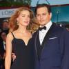 Johnny Depp et sa femme Amber Heard - Tapis rouge du film Black Mass (Strictly Criminal) lors du 72ème festival du film de Venise (la Mostra), le 4 septembre 2015.