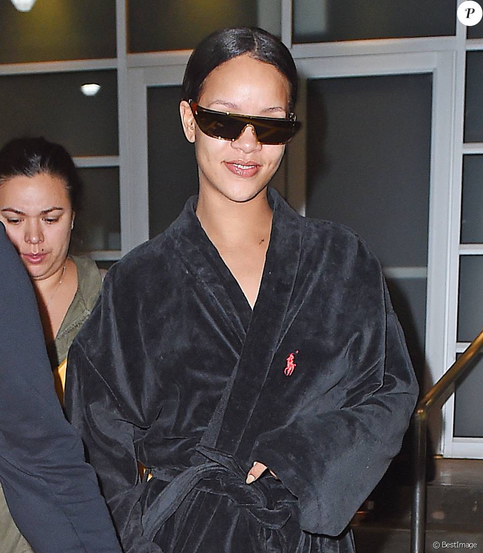 rihanna claquette chaussette