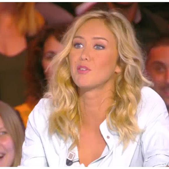 Enora Malagré n'est plus célibataire et le dit dans "Touche pas à mon poste" sur D8. Le 30 mai 2016.