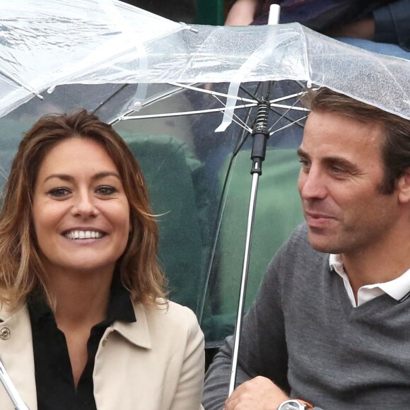 Shirley Bousquet et son compagnon Charles Watine - People dans les tribunes de Roland Garros le 31 mai 2016. © Dominique Jacovides / Bestimage