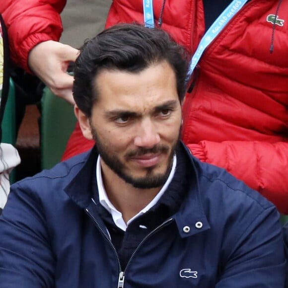 Samir Boitard, sa compagne Louise Monot - People dans les tribunes de Roland Garros le 31 mai 2016. © Dominique Jacovides / Bestimage