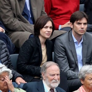 Nathalie Péchalat et son frére - People dans les tribunes des internationaux de France de tennis à Roland Garros le 1er juin 2016. © Dominique Jacovides / Bestimage