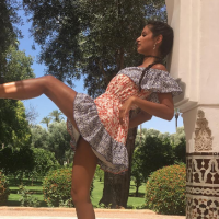 Malika Ménard : Une ex-Miss France souple et stylée à Marrakech !