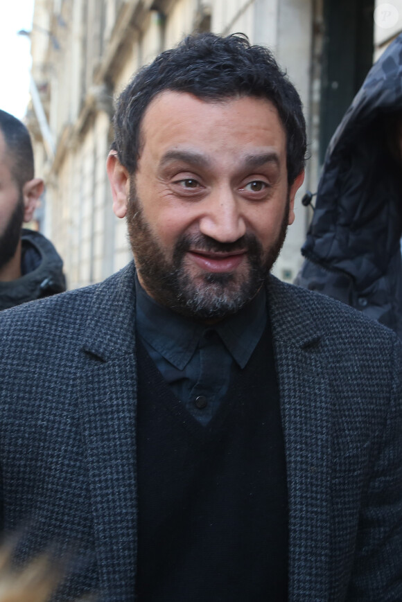 Semi-Exclusif - Cyril Hanouna - Arrivées des people à la radio Europe1 à Paris le 14 avril 2016.