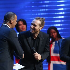 Ruud Gullit, David Guetta - Tirage de l'Euro 2016 de football au Palais des Congrès de Paris le 12 décembre 2015 © cyril Moreau / Bestimage