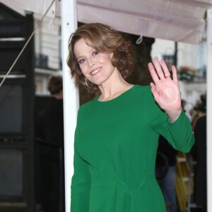 Sigourney Weaver à la soirée "The Glamour Woman of the Year Awards" au Berkeley Square Gardens à Londres, le 7 juin 2016.