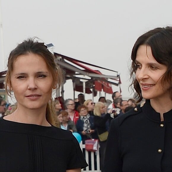 Virginie Ledoyen et Juliette Binoche - Ouverture du 30e Festival du Film de Cabourg en France le 8 juin 2016.